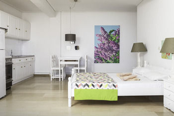Aparthotel Douka Seafront Residences