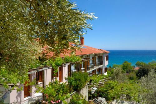 Hotel Agnadi-horefto