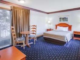 Hotel Super 8 Mackinaw City/beachfront Area