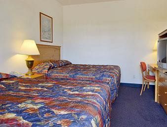 Hotel Days Inn And Suites Bridgeview Lodge