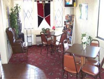 Hotel Racine Knights Inn