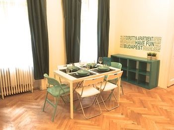 Hi5 Apartments - Parliament