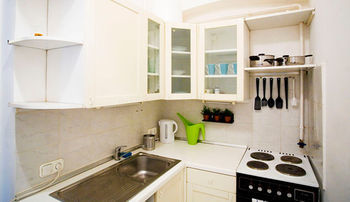 Hi5 Apartments - Chain Bridge