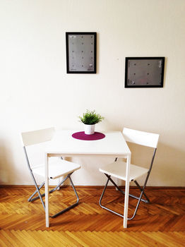 Hi5 Apartments - Chain Bridge