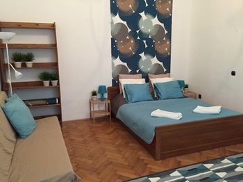 Hi5 Apartments - V�ci Street