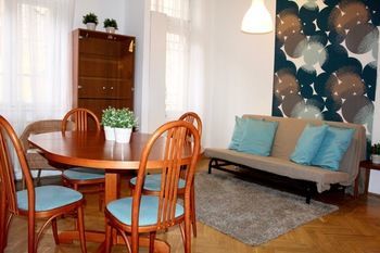 Hi5 Apartments - V�ci Street
