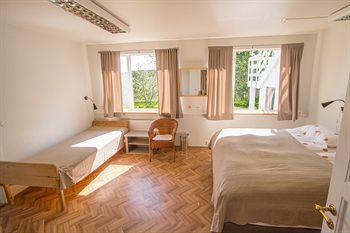 Hotel Bitra Bed & Breakfast