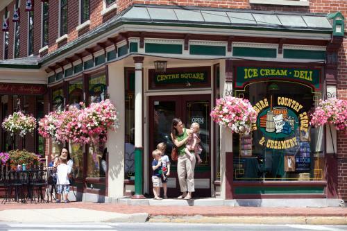 Bed & Breakfast Strasburg Village Inn