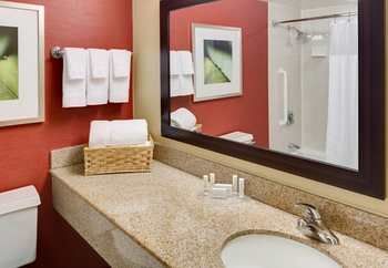 Hotel Courtyard By Marriott Shelton