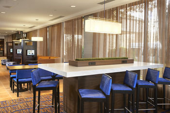 Hotel Courtyard By Marriott Shelton