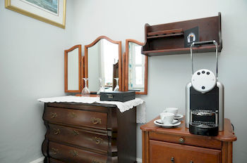 Hotel Milltown House