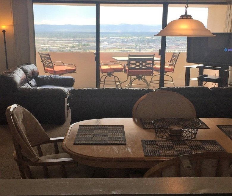 Hotel Apartments@convention Center-16th Street Mall