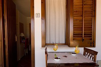 Bed & Breakfast Villa Carlo Resort