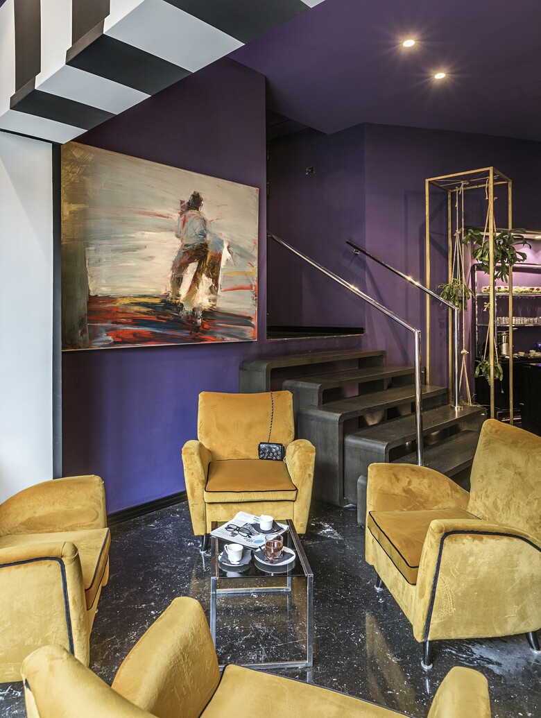 The Tribune Hotel