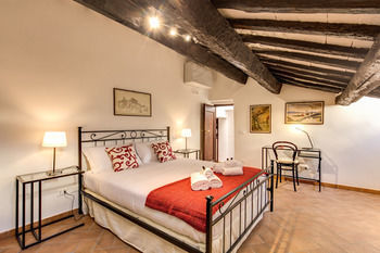 Hotel Piccolo Trevi Suites
