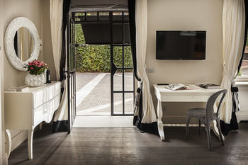 Hotel Pepoli9 Charming Guest House