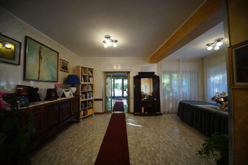 King Hotel