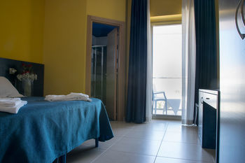 Hotel Belvedere, Torre Dell'orso
