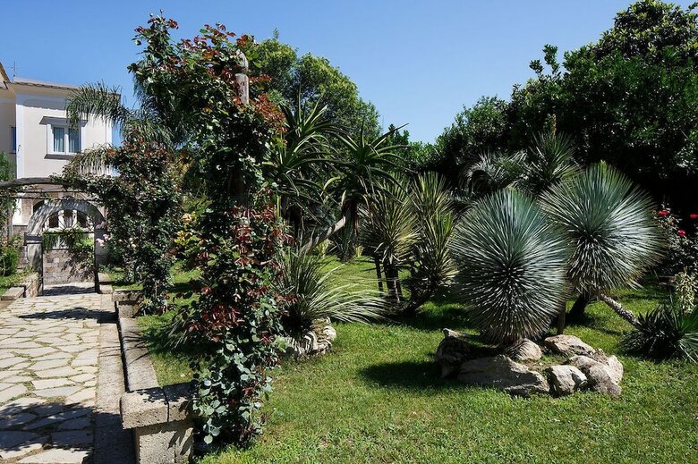 Bed & Breakfast Villa Don Camillo Relais