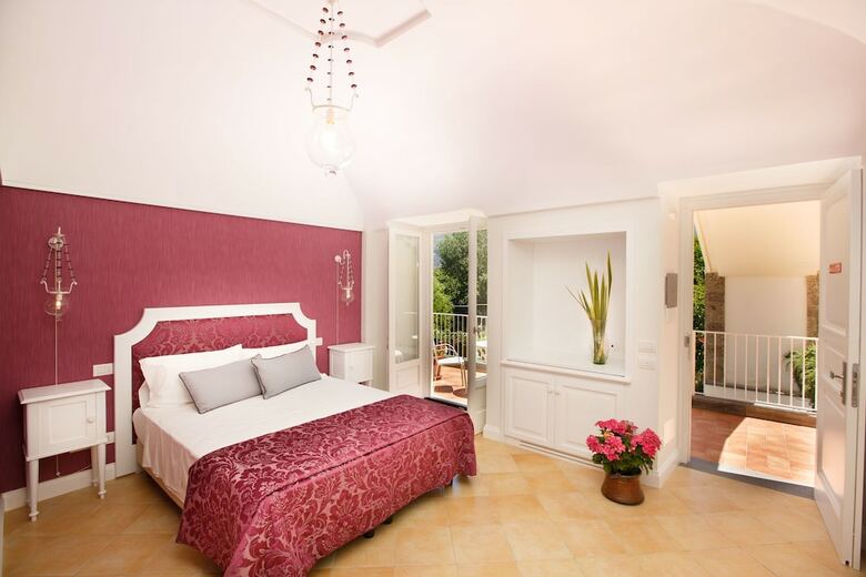 Bed & Breakfast Villa Don Camillo Relais