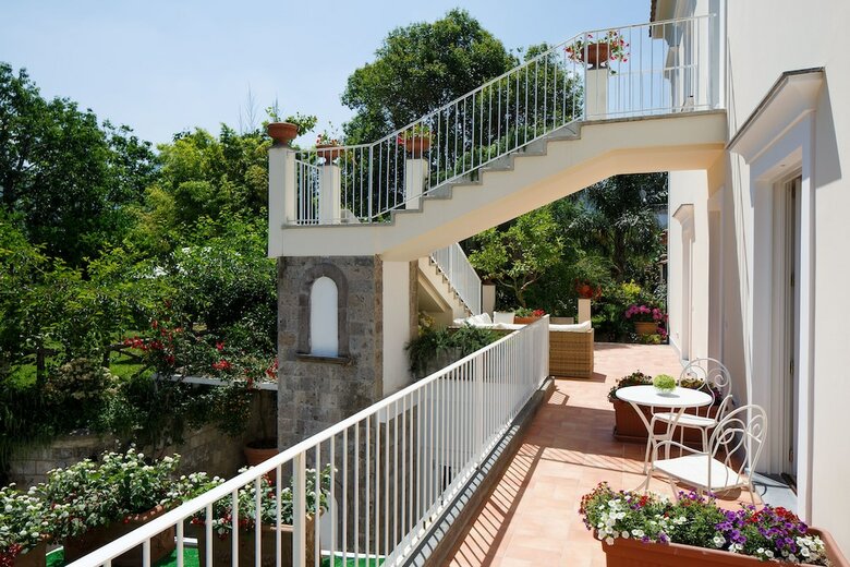 Bed & Breakfast Villa Don Camillo Relais