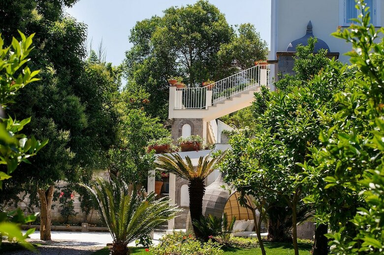 Bed & Breakfast Villa Don Camillo Relais