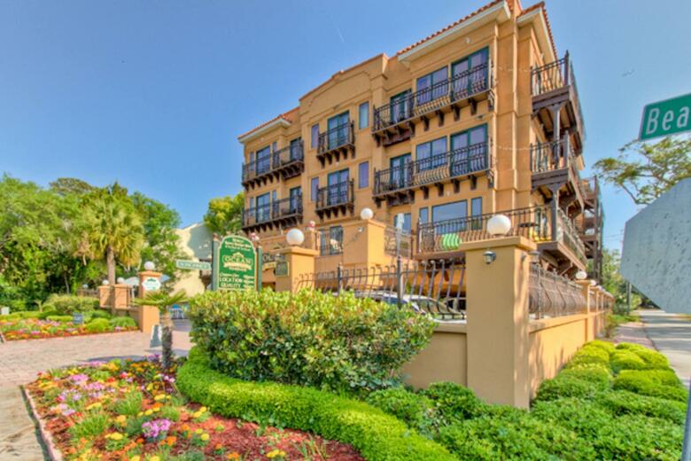 Bed & Breakfast Ocean Inn And Suites