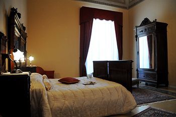 Palazzo 'il Cavaliere' - B&B Di Charme