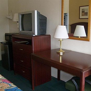 Hotel Express Inn