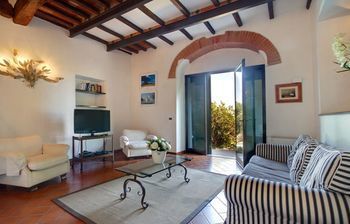 Villa Stolli