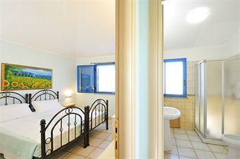 Hotel Resort Baia Cea