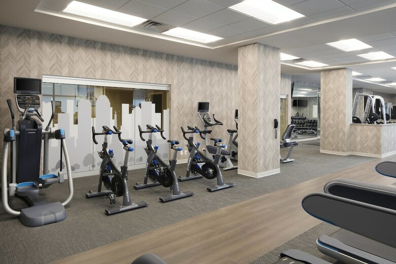 Hotel Springhill Suites By Marriott Indianapolis Downtown