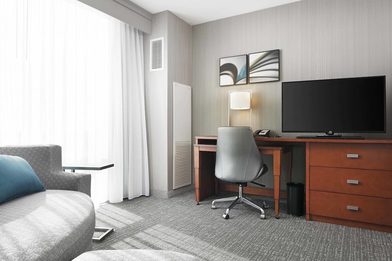 Hotel Courtyard By Marriott Indianapolis Downtown