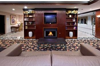 Holiday Inn Express Hotel & Suites Greenwood