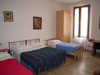 Bed & Breakfast Riva Reno Guesthouse