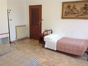 Bed & Breakfast Riva Reno Guesthouse