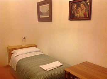 Bed & Breakfast Riva Reno Guesthouse