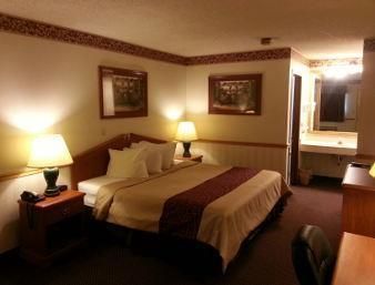 Hotel Days Inn & Suites Monroe
