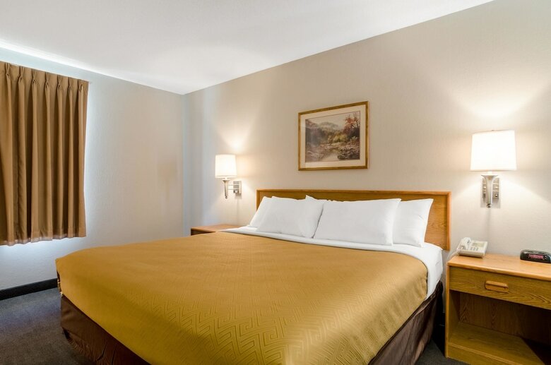 Hotel Rodeway Inn