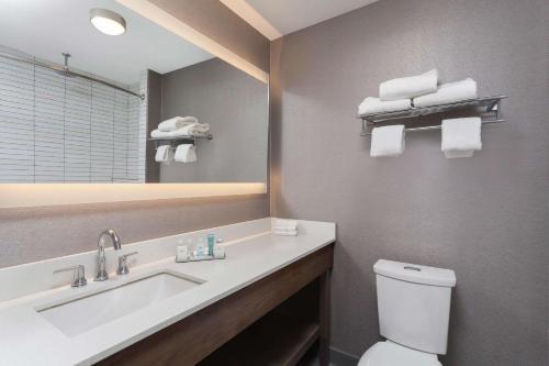 Hotel Wyndham Garden Laguardia South