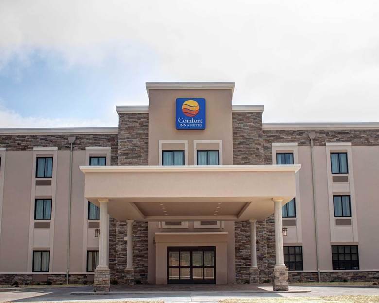 Hotel Comfort Inn & Suites