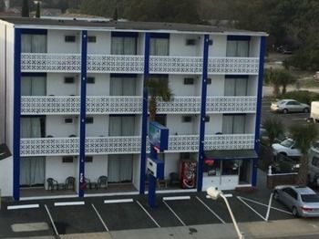 Motel Crystal Winds
