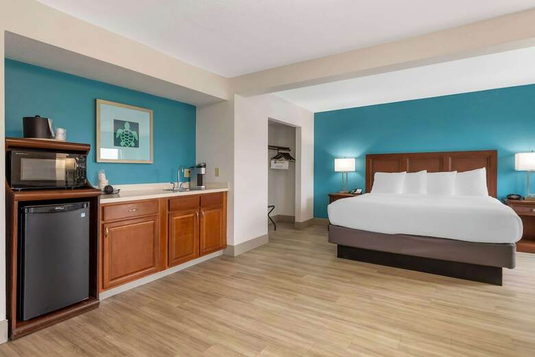Best Western Plus Myrtle Beach Hotel