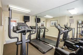 Aparthotel Suburban Extended Stay Hotel