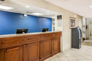 Aparthotel Suburban Extended Stay Hotel