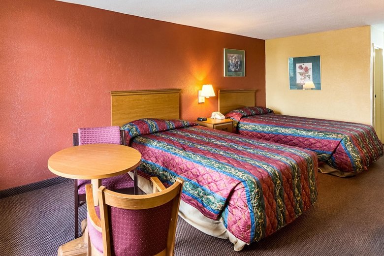 Motel Rodeway Inn And Suites