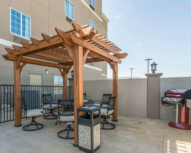 Hotel Mainstay Suites