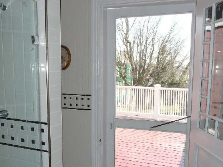 Berkeley House Bed And Breakfast