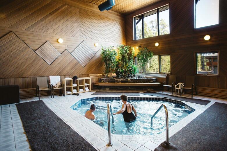 Hotel Mountaineer Lodge