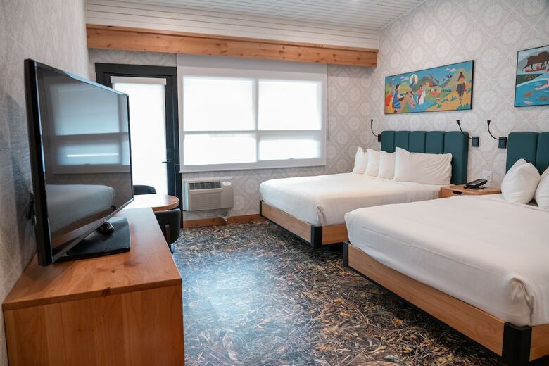 Hotel Bumpers Inn
